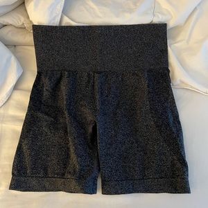 Amazon Contour Biker Shorts